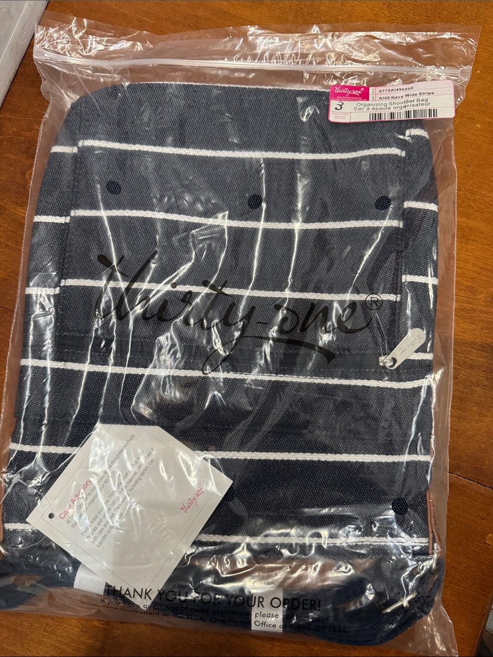 Thirty one organizing shoulder bag
